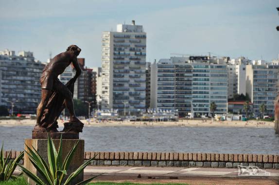 A praia de Pocitos, em Montevideo, no Uruguai